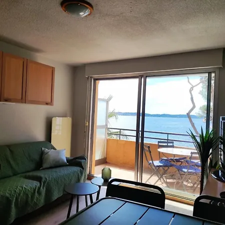 Sea View Apartment, Climatisation Terrace Parking 圣马克西姆